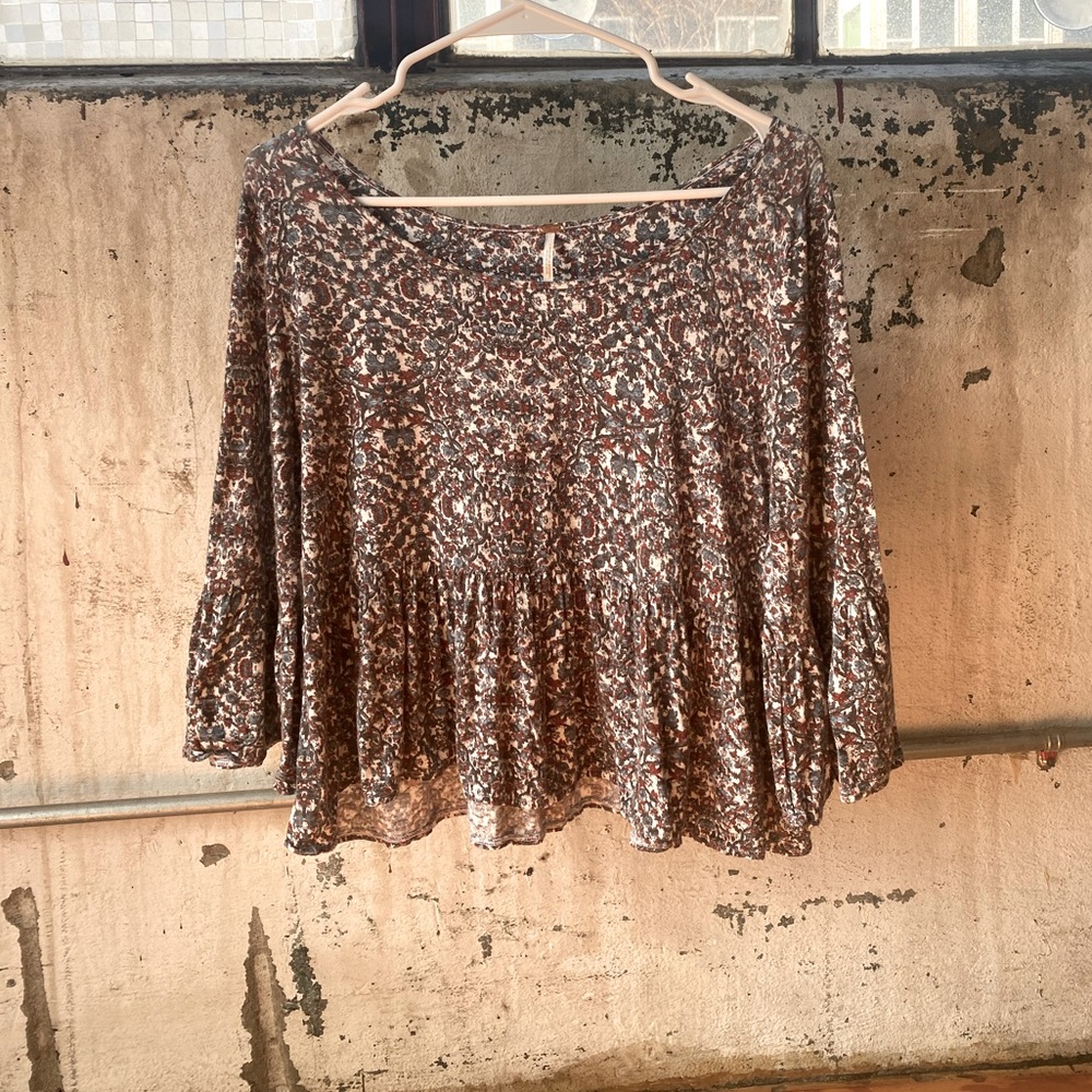 Free People Floral Top 💐